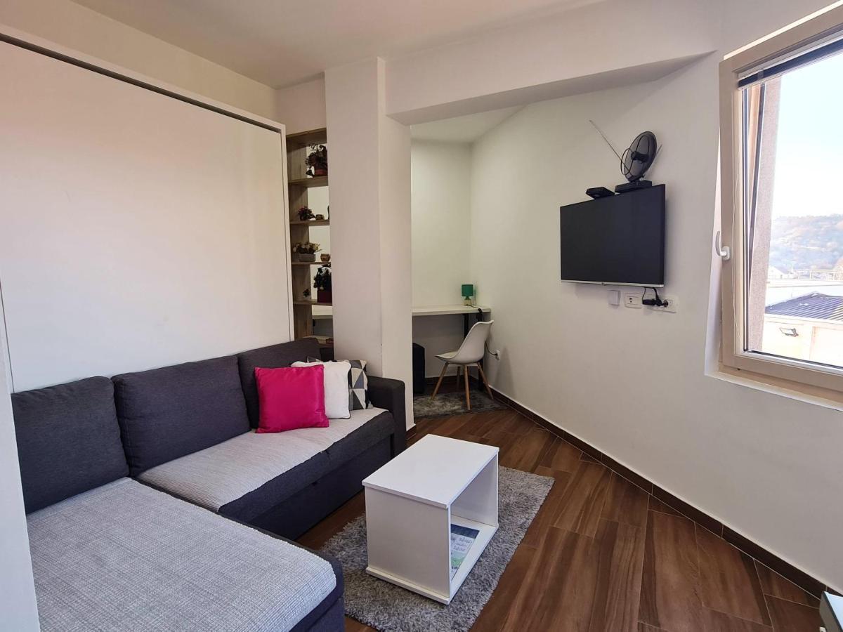 Victory Apartment Nikšić Bagian luar foto